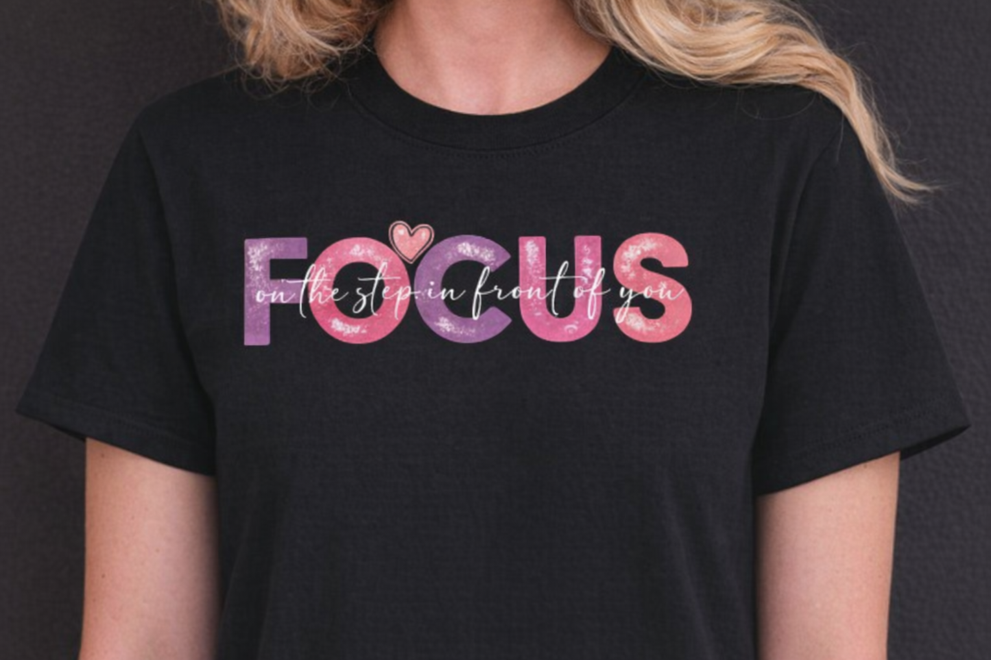 FOCUS – Gradient Motivation Tee (Black & White)